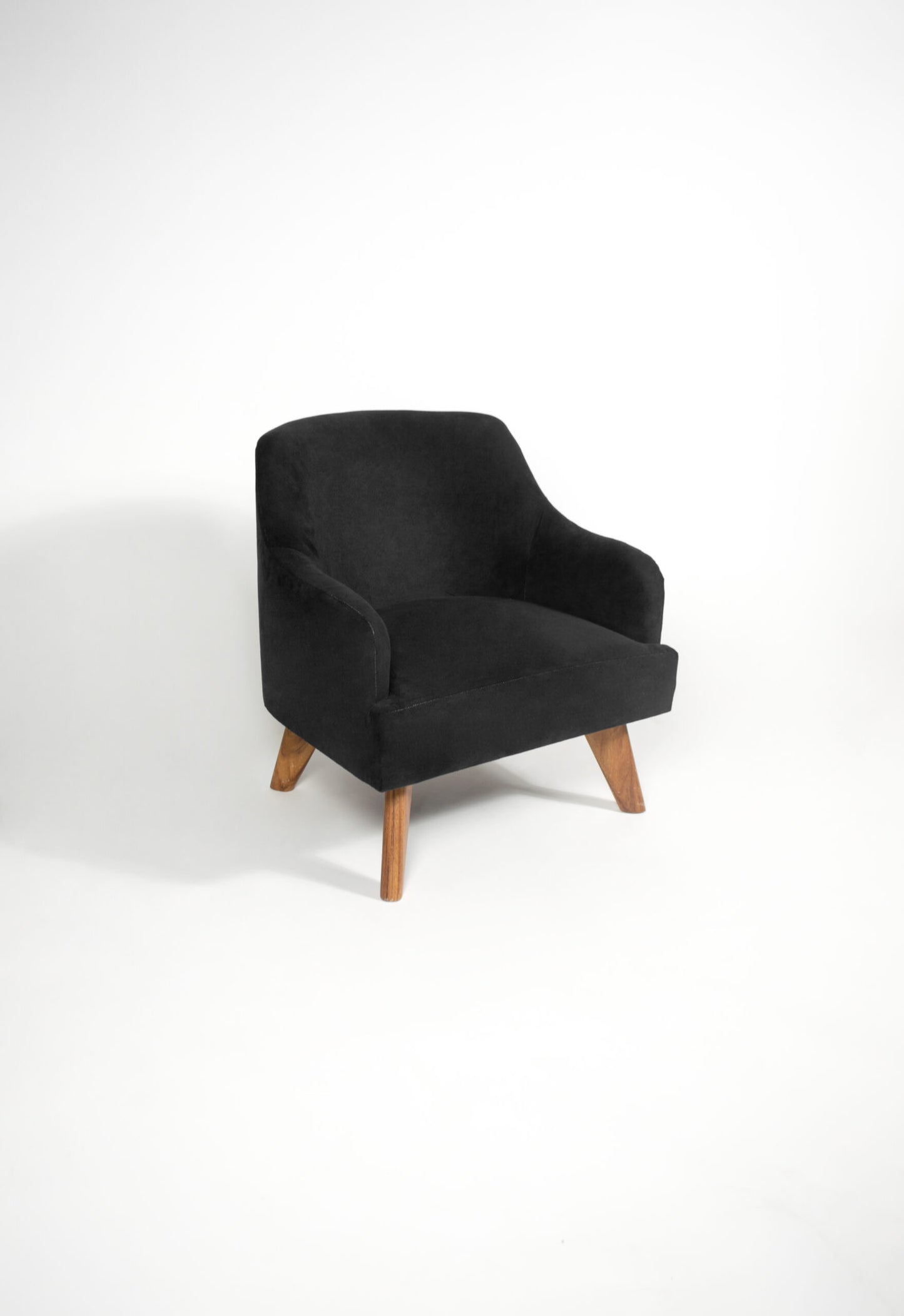 Silla Mini Edna/Negra Terciopelo