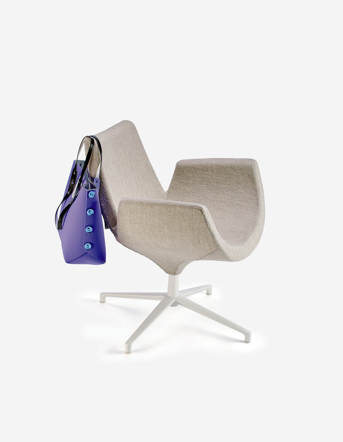 Sillón Beetle (respaldo bajo)